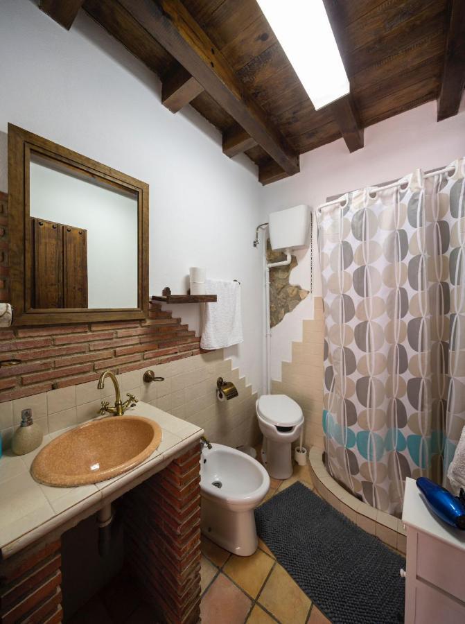 La Pedriza Del Serval Montefrío Exterior foto